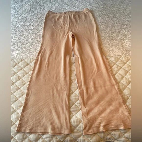 NWOT Light Pink Blush Waffle Knit Wide Leg PJ Lounge Pants - Picture 3 of 5